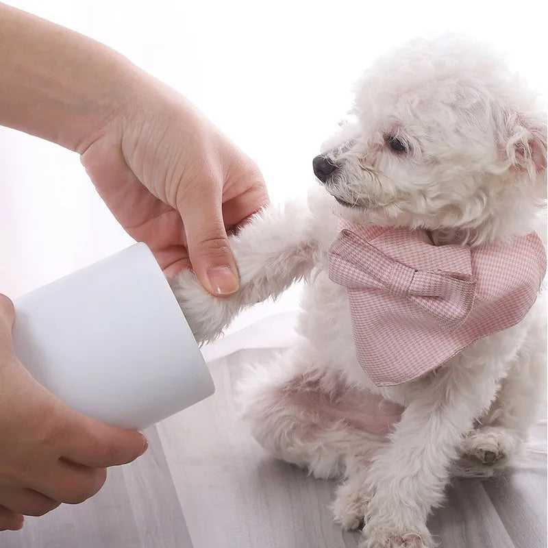 Pet Foot Washer Cup Silicone Soft Foot Cup Cat Foot Cleaning Bucket Dog Paw Cleaner Cup Manual Quick Feet Wash Cleaner